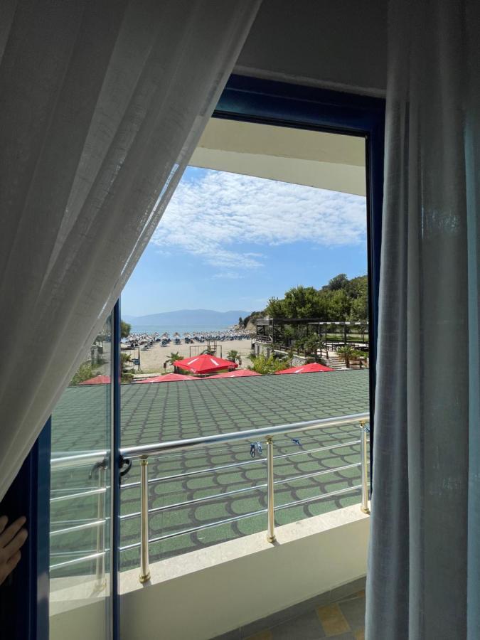 Hotel Zverneci Luaran gambar