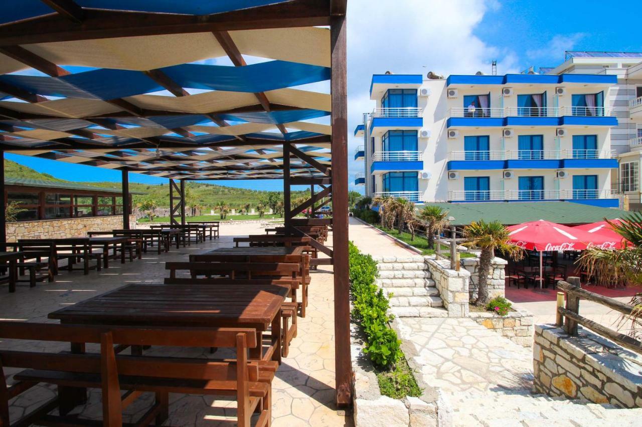 Hotel Zverneci Luaran gambar