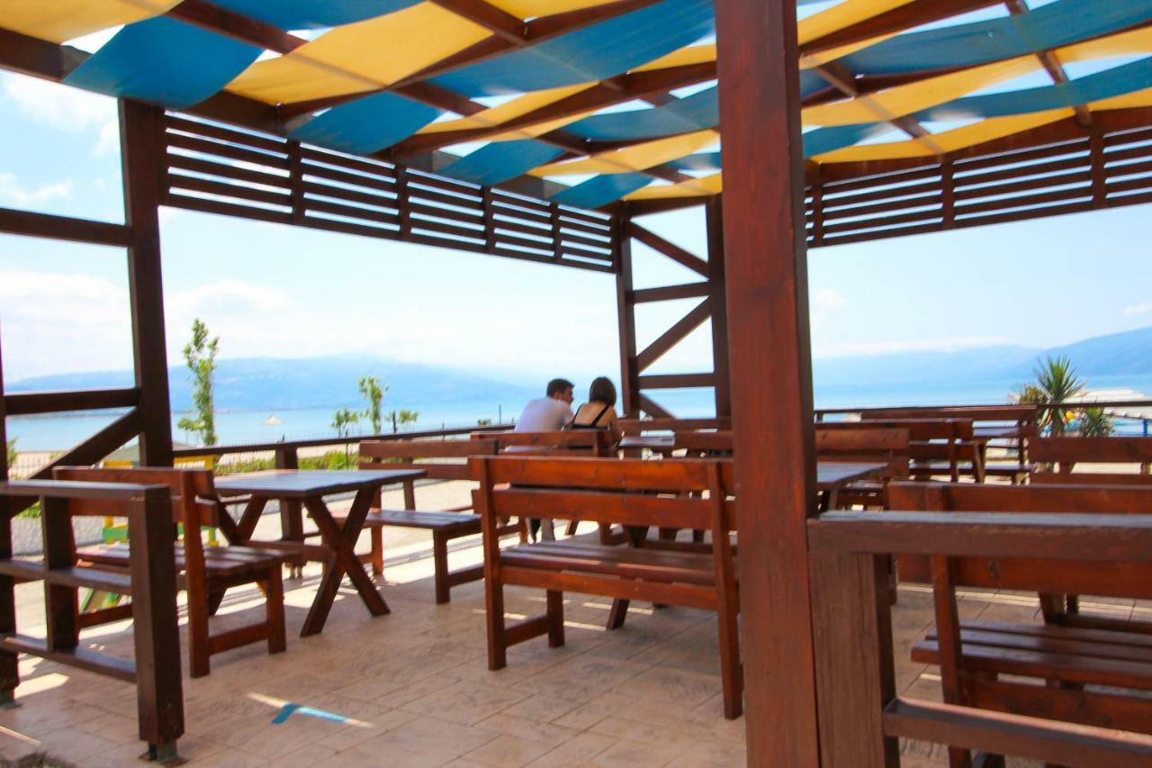 Hotel Zverneci Luaran gambar